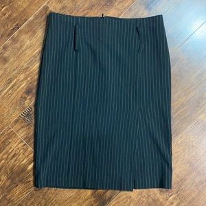 Black side split skirt
